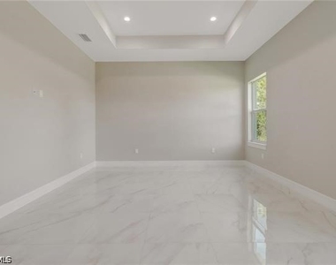 4383 Randall Boulevard - Photo Thumbnail 16