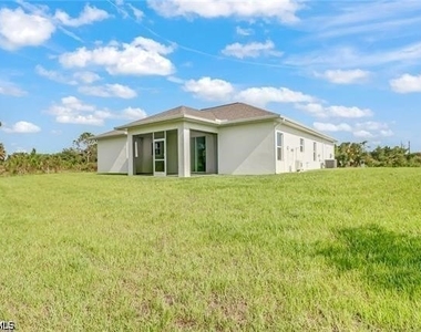 4383 Randall Boulevard - Photo Thumbnail 12