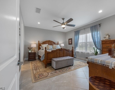 4584 Centaurus Circle - Photo Thumbnail 20