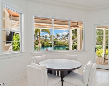 2325 Lantern Lane - Photo Thumbnail 18