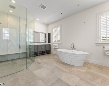 2325 Lantern Lane - Photo Thumbnail 33