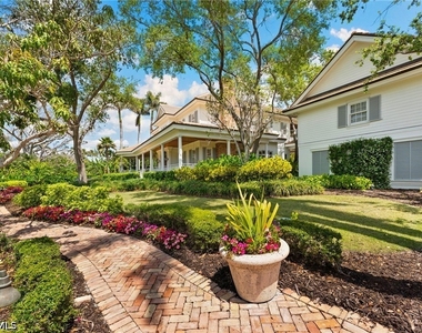 2325 Lantern Lane - Photo Thumbnail 6