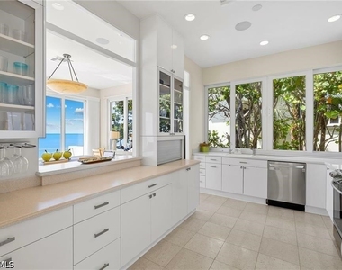 3860 Gordon Drive - Photo Thumbnail 19