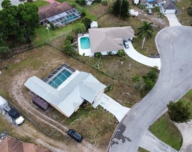706 Arianne Court - Photo Thumbnail 20