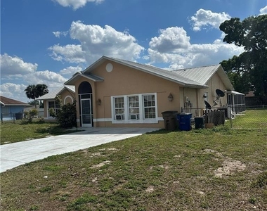 706 Arianne Court - Photo Thumbnail 1