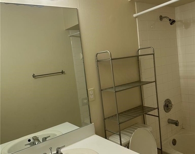 706 Arianne Court - Photo Thumbnail 11