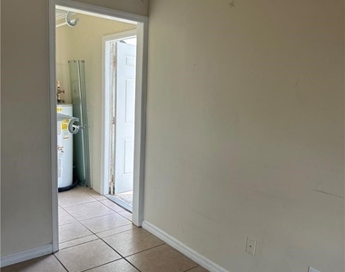 706 Arianne Court - Photo Thumbnail 13