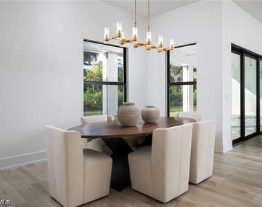 5772 Green Boulevard - Photo Thumbnail 9