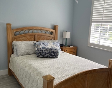 2325 Carrington Court - Photo Thumbnail 12