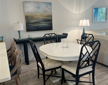2325 Carrington Court - Photo Thumbnail 5