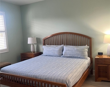 2325 Carrington Court - Photo Thumbnail 9