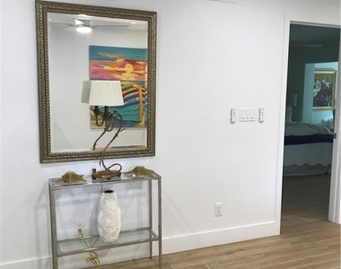 302 2nd Street S - Photo Thumbnail 4