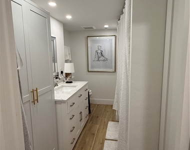 302 2nd Street S - Photo Thumbnail 9
