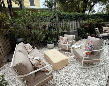 302 2nd Street S - Photo Thumbnail 12