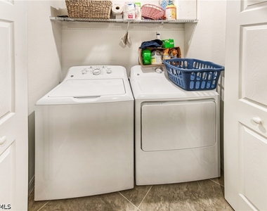 9572 Trevi Court - Photo Thumbnail 15