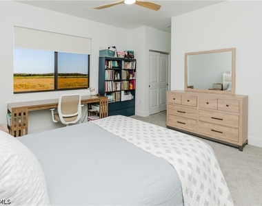 5875 Cassidy Lane - Photo Thumbnail 18