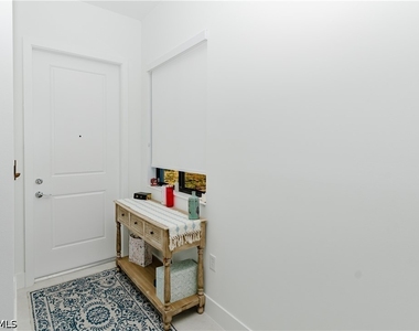 5875 Cassidy Lane - Photo Thumbnail 6