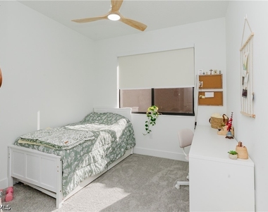 5875 Cassidy Lane - Photo Thumbnail 23