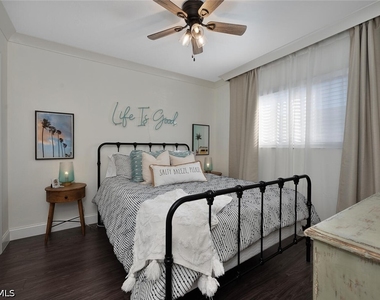 154 Cypress Way E - Photo Thumbnail 6