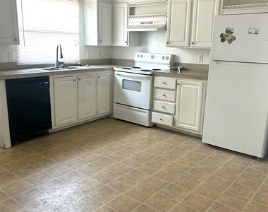 11810 Greenglen Drive - Photo Thumbnail 1