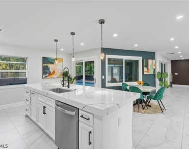 5211 Pocatella Court - Photo Thumbnail 8