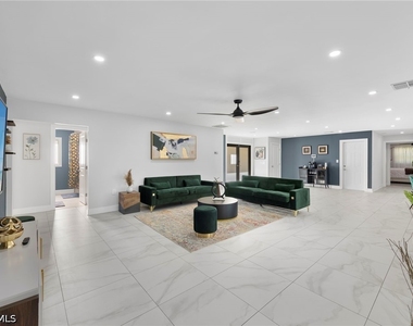 5211 Pocatella Court - Photo Thumbnail 3