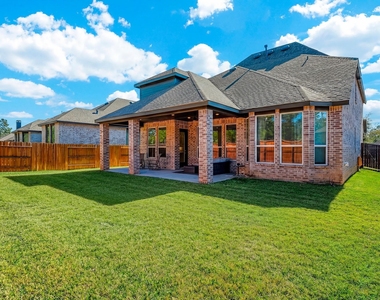 662 Lost Maples Bend Lane - Photo Thumbnail 36