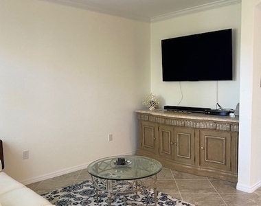 1330 Oceania Drive N - Photo Thumbnail 20