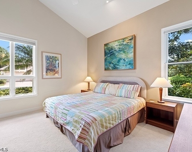 433 Crestwood Lane - Photo Thumbnail 22