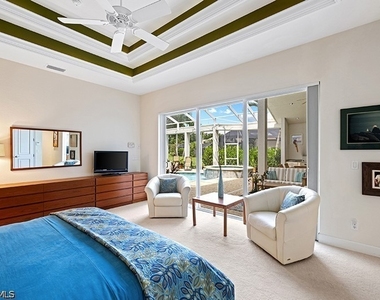433 Crestwood Lane - Photo Thumbnail 18