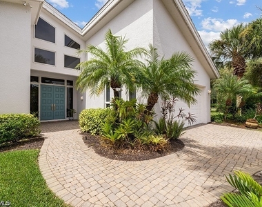 433 Crestwood Lane - Photo Thumbnail 7