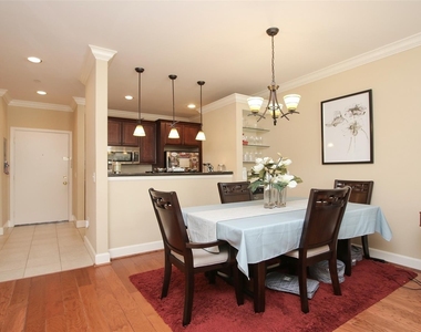 2203 Dorrington Street - Photo Thumbnail 4
