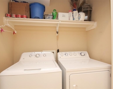 2203 Dorrington Street - Photo Thumbnail 15