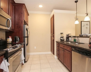 2203 Dorrington Street - Photo Thumbnail 11
