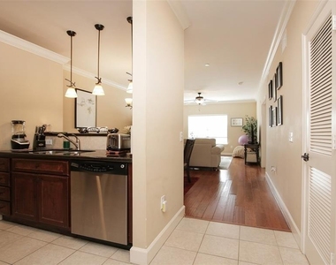 2203 Dorrington Street - Photo Thumbnail 10