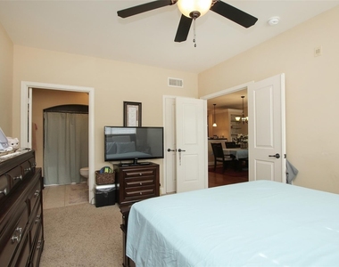 2203 Dorrington Street - Photo Thumbnail 18