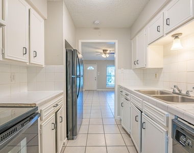 8124 Beech Cove Lane - Photo Thumbnail 8