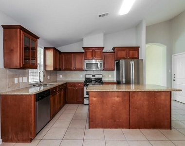 19626 Little Pine Lane - Photo Thumbnail 4