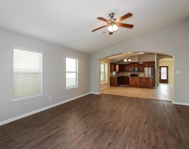 19626 Little Pine Lane - Photo Thumbnail 6