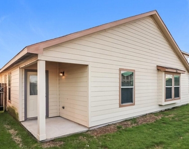 19626 Little Pine Lane - Photo Thumbnail 13