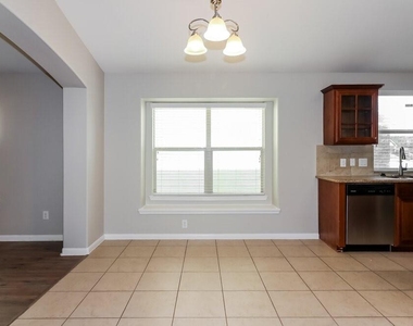 19626 Little Pine Lane - Photo Thumbnail 3