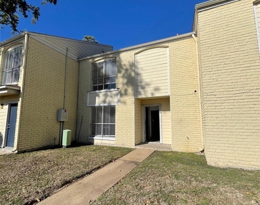 6200 W Tidwell Road - Photo Thumbnail 2