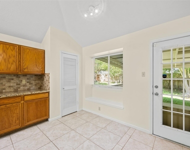 17402 Eastwood Circle - Photo Thumbnail 11