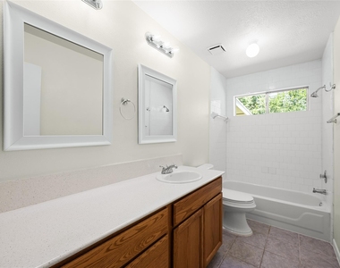 17402 Eastwood Circle - Photo Thumbnail 13