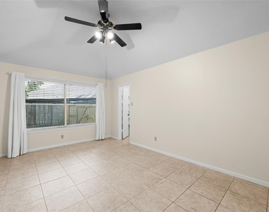 17402 Eastwood Circle - Photo Thumbnail 12