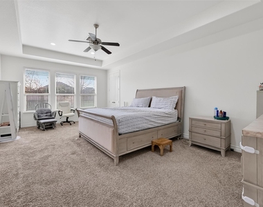 6515 Sterling Shores Lane - Photo Thumbnail 22