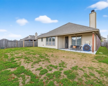 6515 Sterling Shores Lane - Photo Thumbnail 38