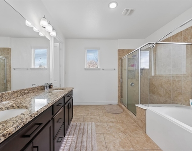 6515 Sterling Shores Lane - Photo Thumbnail 29