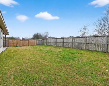 6515 Sterling Shores Lane - Photo Thumbnail 41