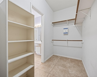 12727 Magnolia Leaf Street - Photo Thumbnail 10